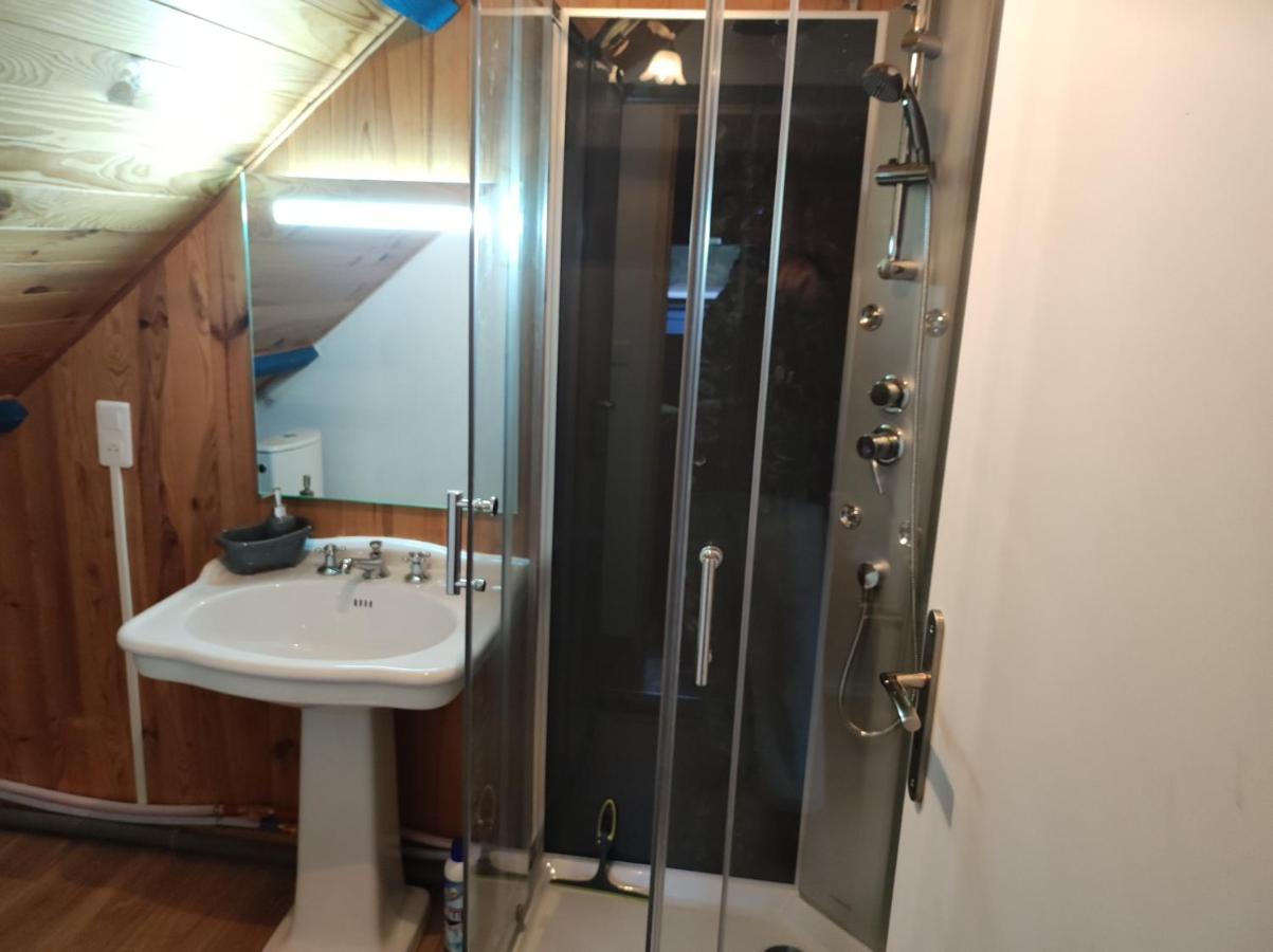 Chambre Chez L'Habitant " Les Ritieres " Plomeur Buitenkant foto